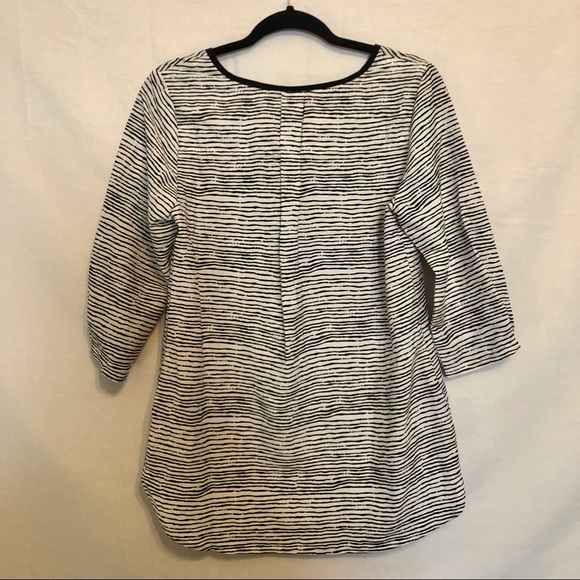 Antilia Femme Zebra Print Blouse Size Small Hi Lo - Picture 2 of 5